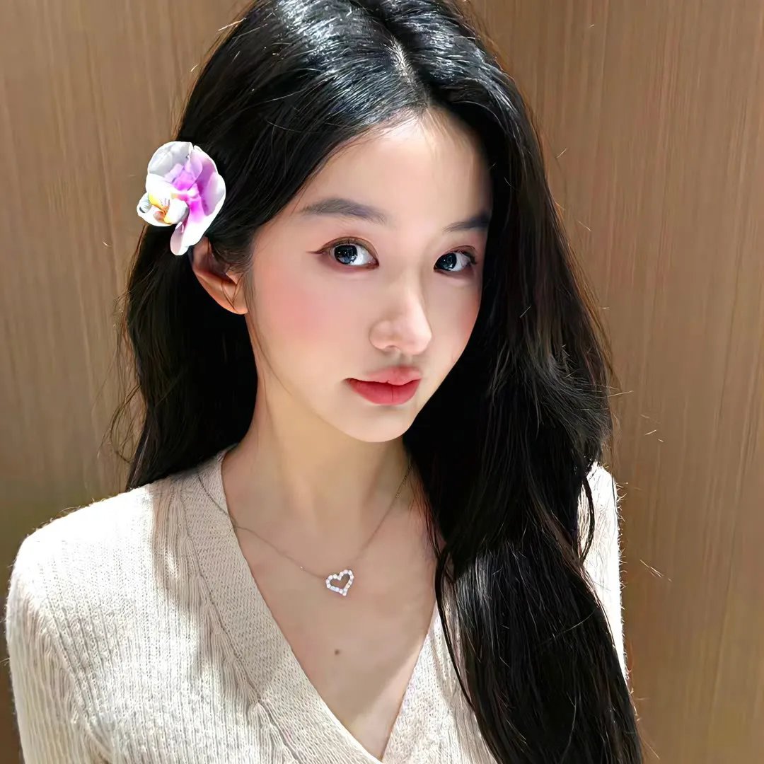 驼背人与舞女